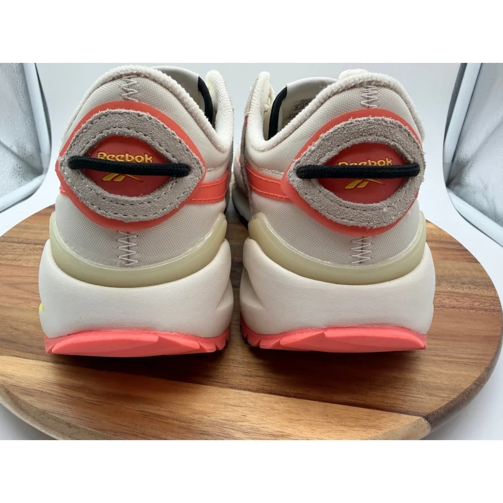 Reebok Women's Size 8 Classic Leather Legacy in the Chalk and Burnt Amber‎ 0202